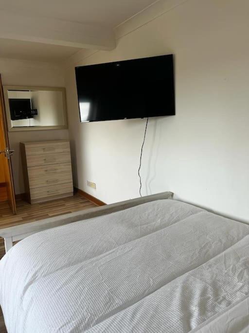 Quirky Studio Flat Selfcontained London Eksteriør billede